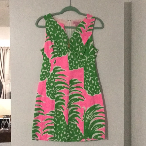 Lilly Pulitzer Dresses & Skirts - Lilly Pulitzer pineapple dress size 4